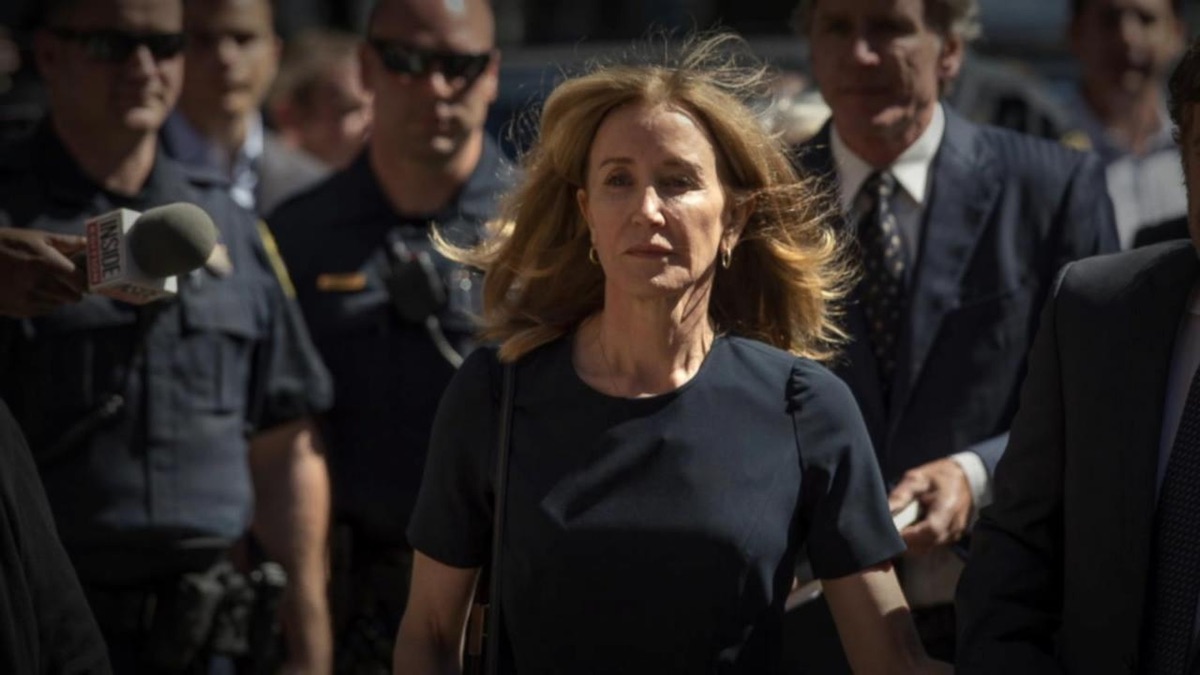World News 09/13/19: Felicity Huffman Gets 14 Days In Prison For ...
