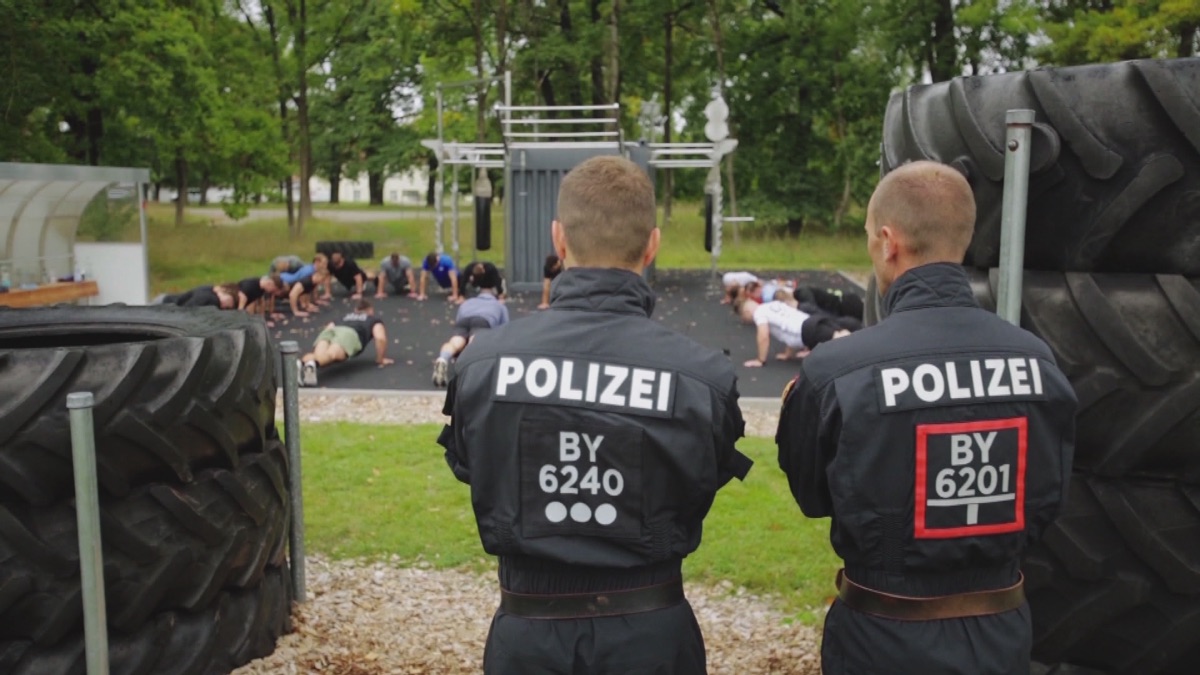 ‎Erster Härtetest - Real Rookies USK - Wer schafft es ins Kommando ...
