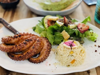 Santo Fish Restaurant