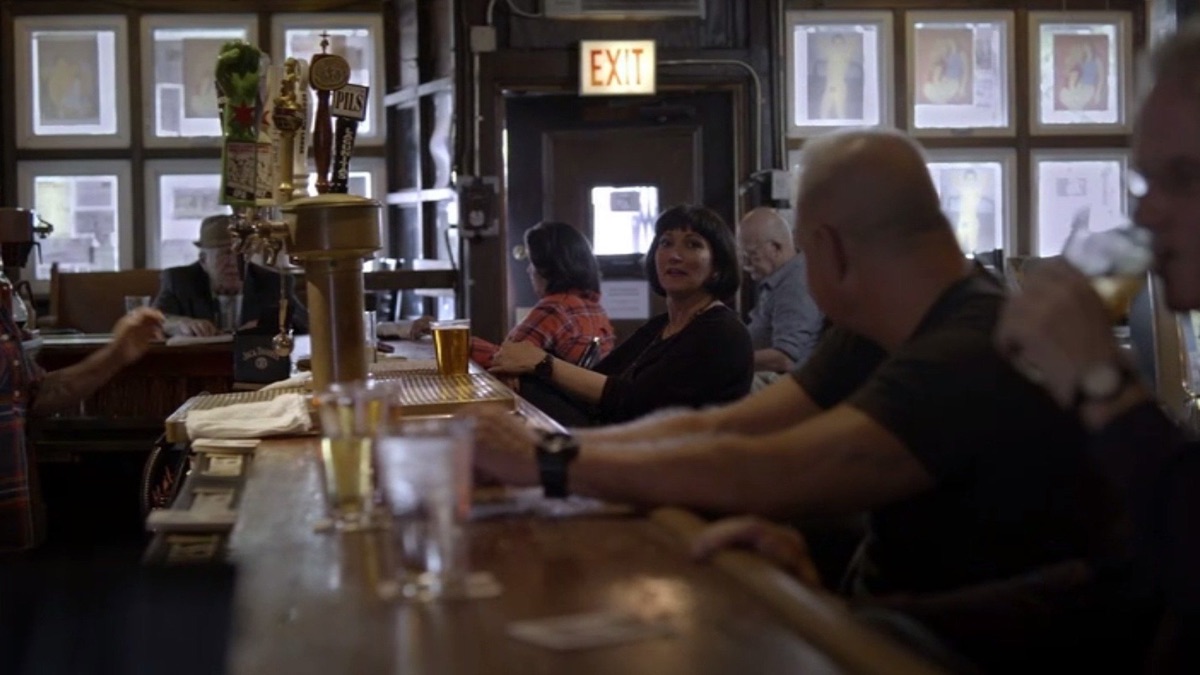 Chicago Anthony Bourdain Parts Unknown (Season 7, Episode 2) Apple TV