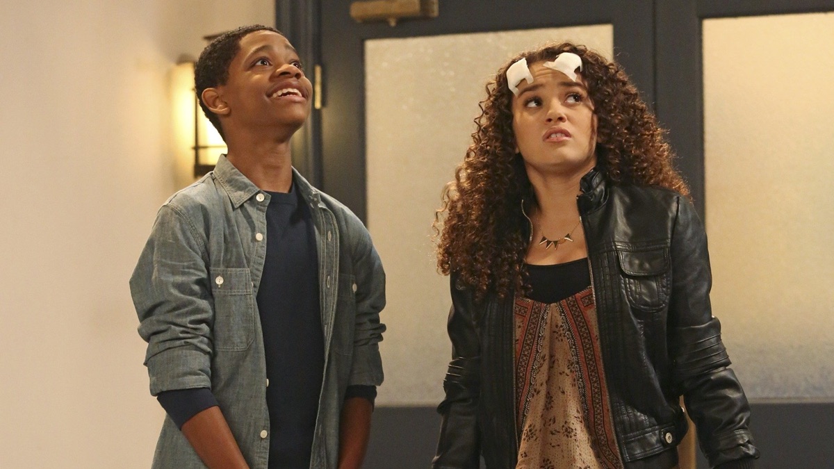 ‎Misión: Escuela Mission Creek - Lab Rats (temporada 3, episodio 4 ...