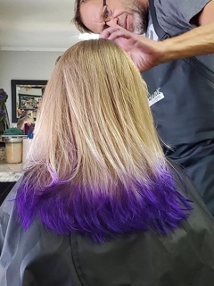 Amanda’s Hair and Nail Salon