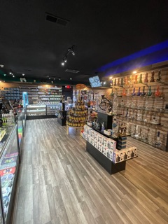 elf bar vape uk Smoke & Vape Zone main image 0