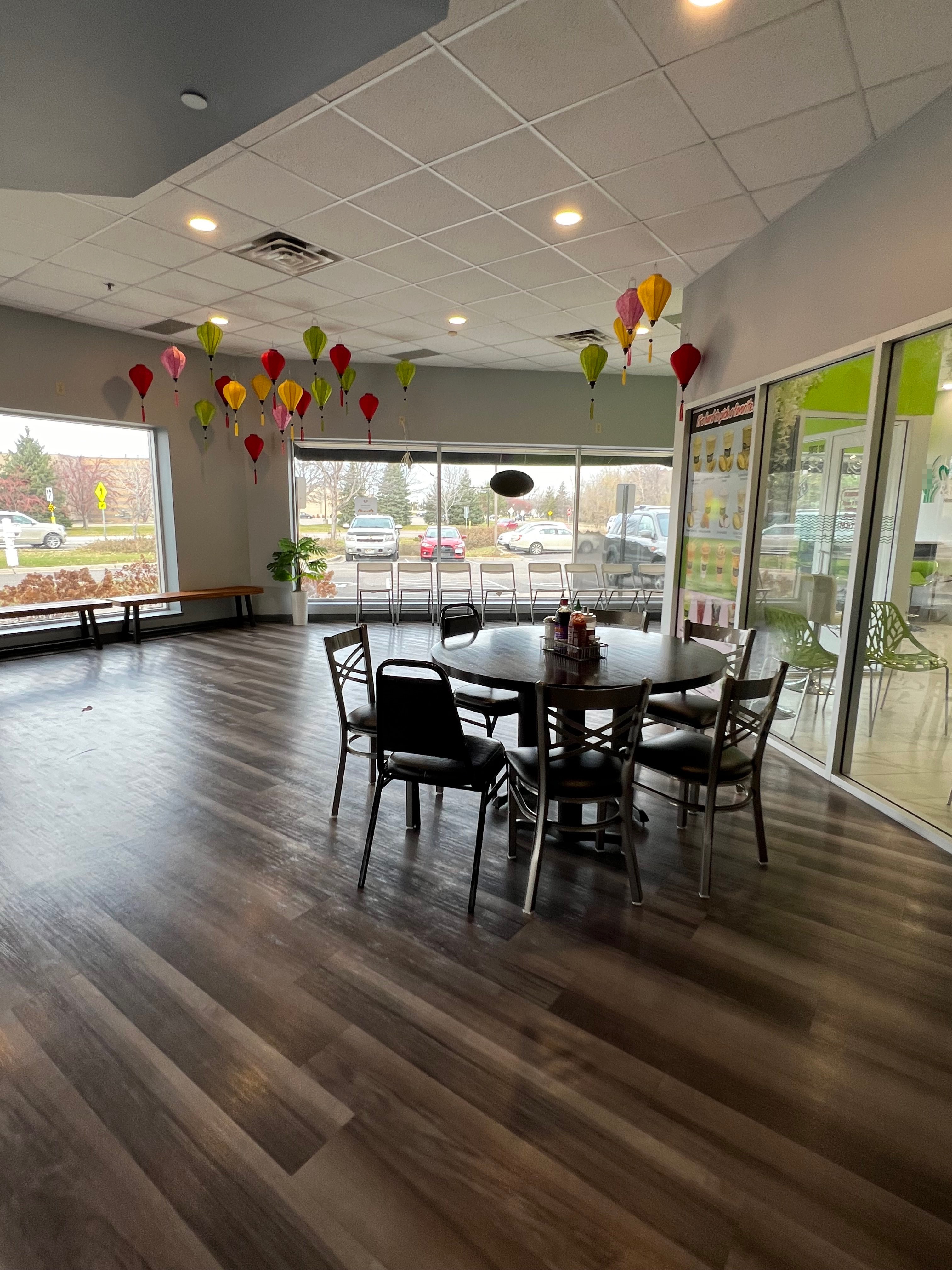 Pho Viet 126 - Restaurant Interior