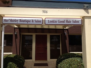 Lookin’ Good Hair Salon-Dedra Flynn
