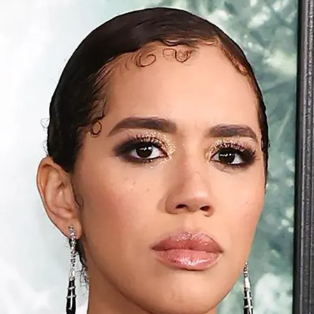Jasmin Savoy Brown