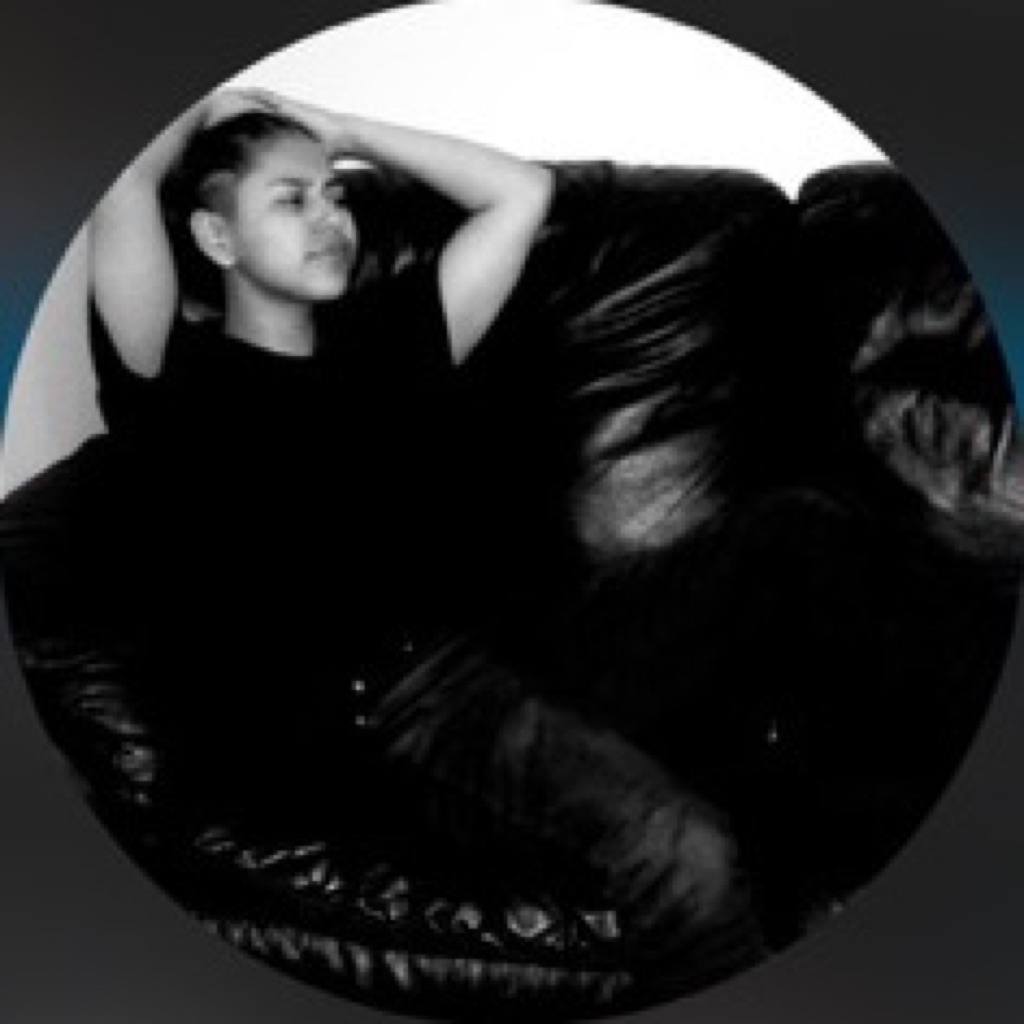 AppleMusic profile picture for @crush