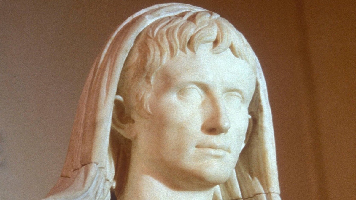 ‎Augustus: First Of The Emperors – I, Caesar (Season 1, Episode 2 ...