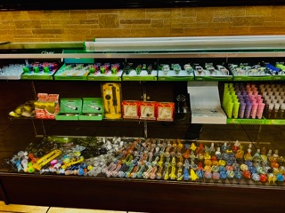 Smoke shop guys in Ocala, FL United States - Apple Maps