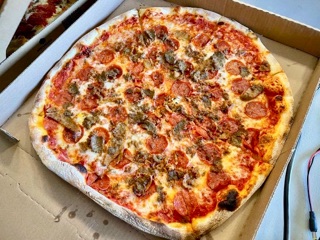 Pizzeria Luigi Photos