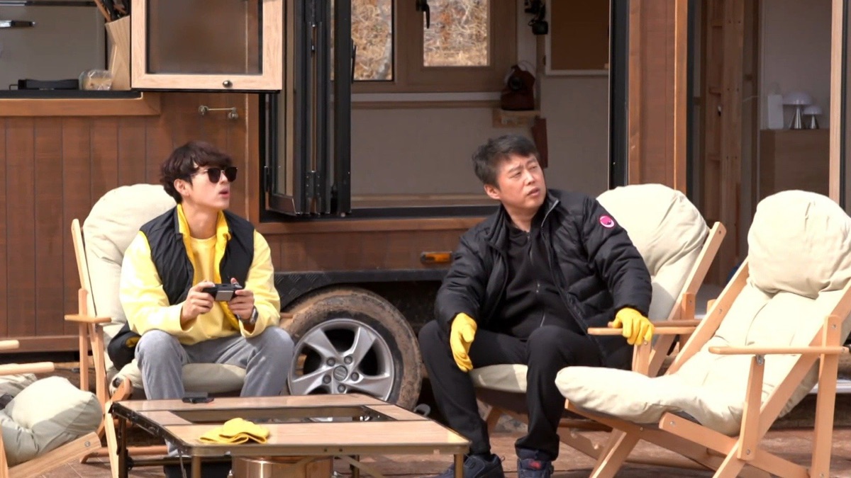 Episode 4 House on Wheels (Season 2, Episode 4) Apple
