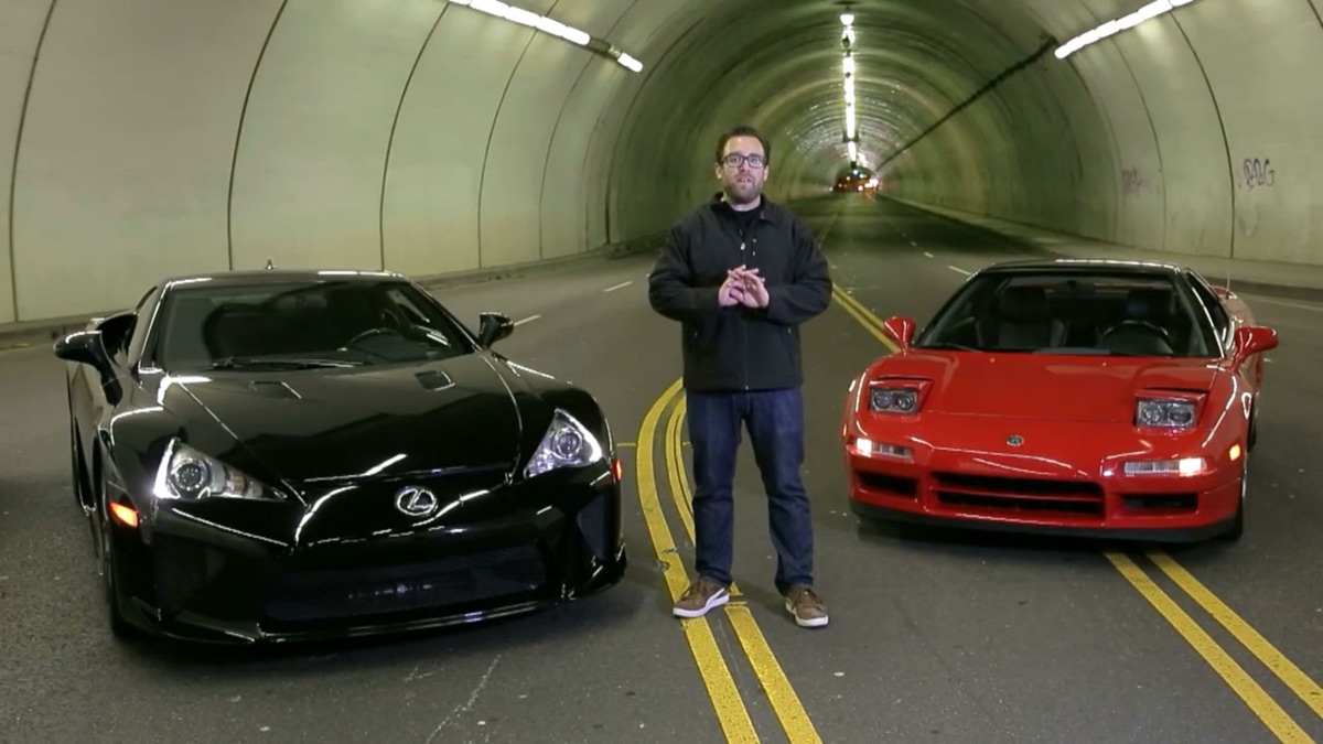 RX－7、LEXUS LFA、ITALIAN WING、ランポルギーニ、NSX等 Lexus LFA vs. Acura NSX - Head 2 Head (Season 2, Episode 1) - Apple TV