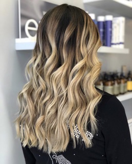 Mirror Mirror Beauty Salon