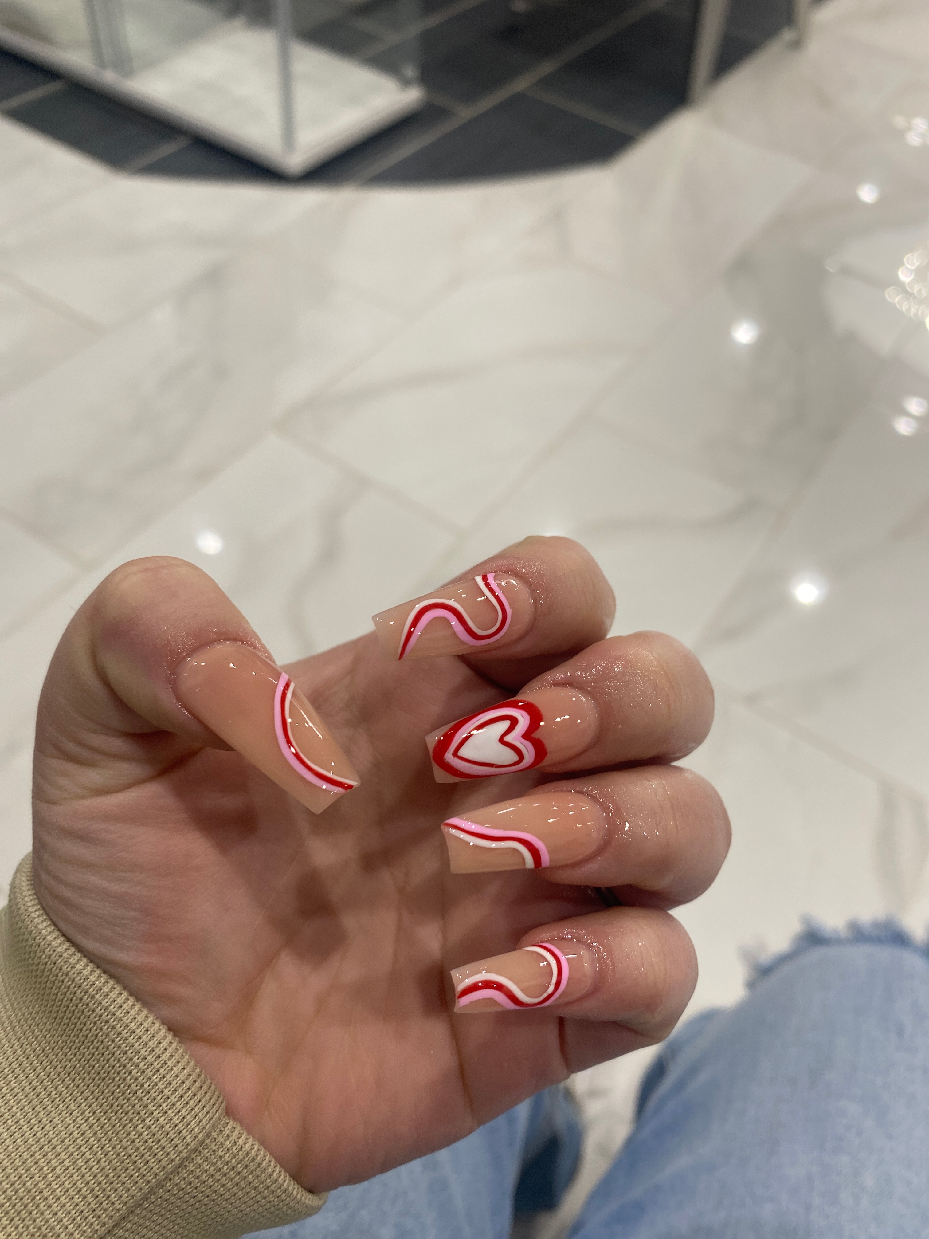 Sam’s Nail Studio