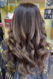 Bella’s Hair Salon