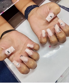 Luxury Nail Spa