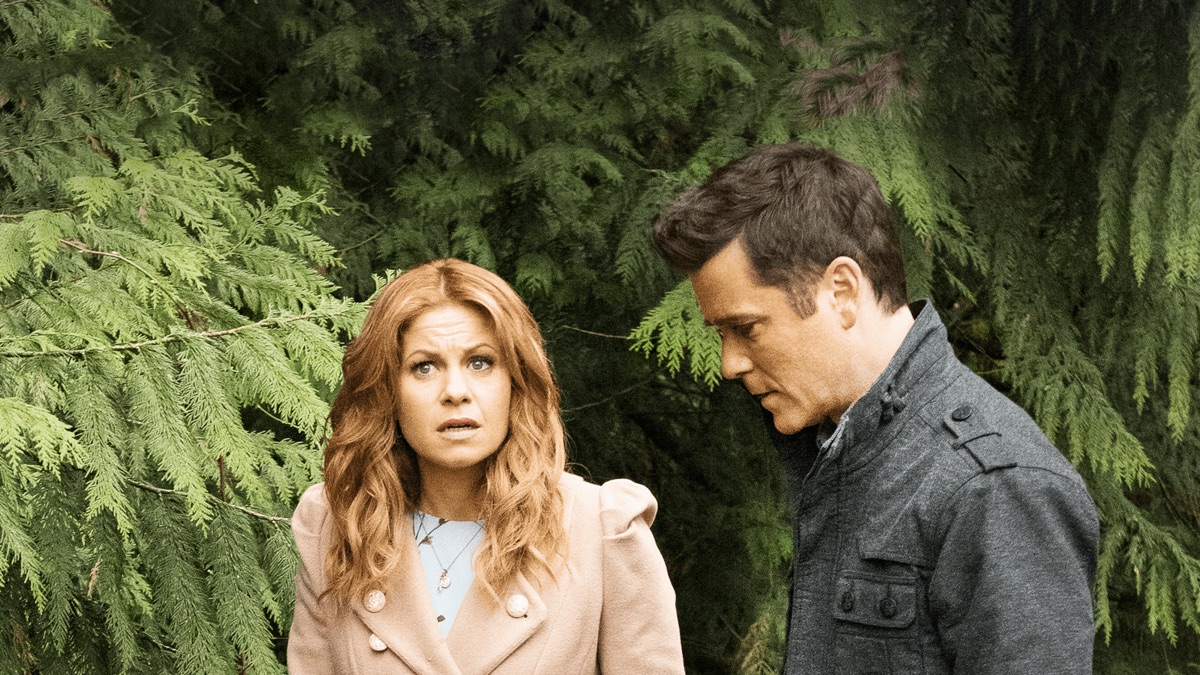 ‎Un misterio para Aurora Teagarden: Tres habitaciones y un cadáver ...