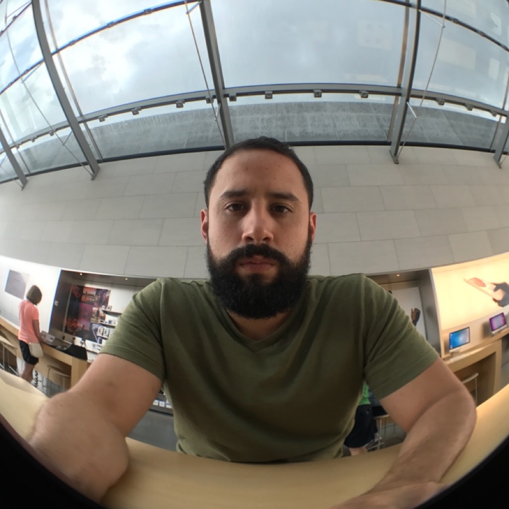 AppleMusic profile picture for @ocampo