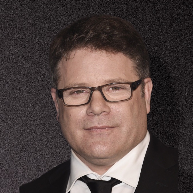 Sean Astin Films and Shows Apple TV (الإمارات)