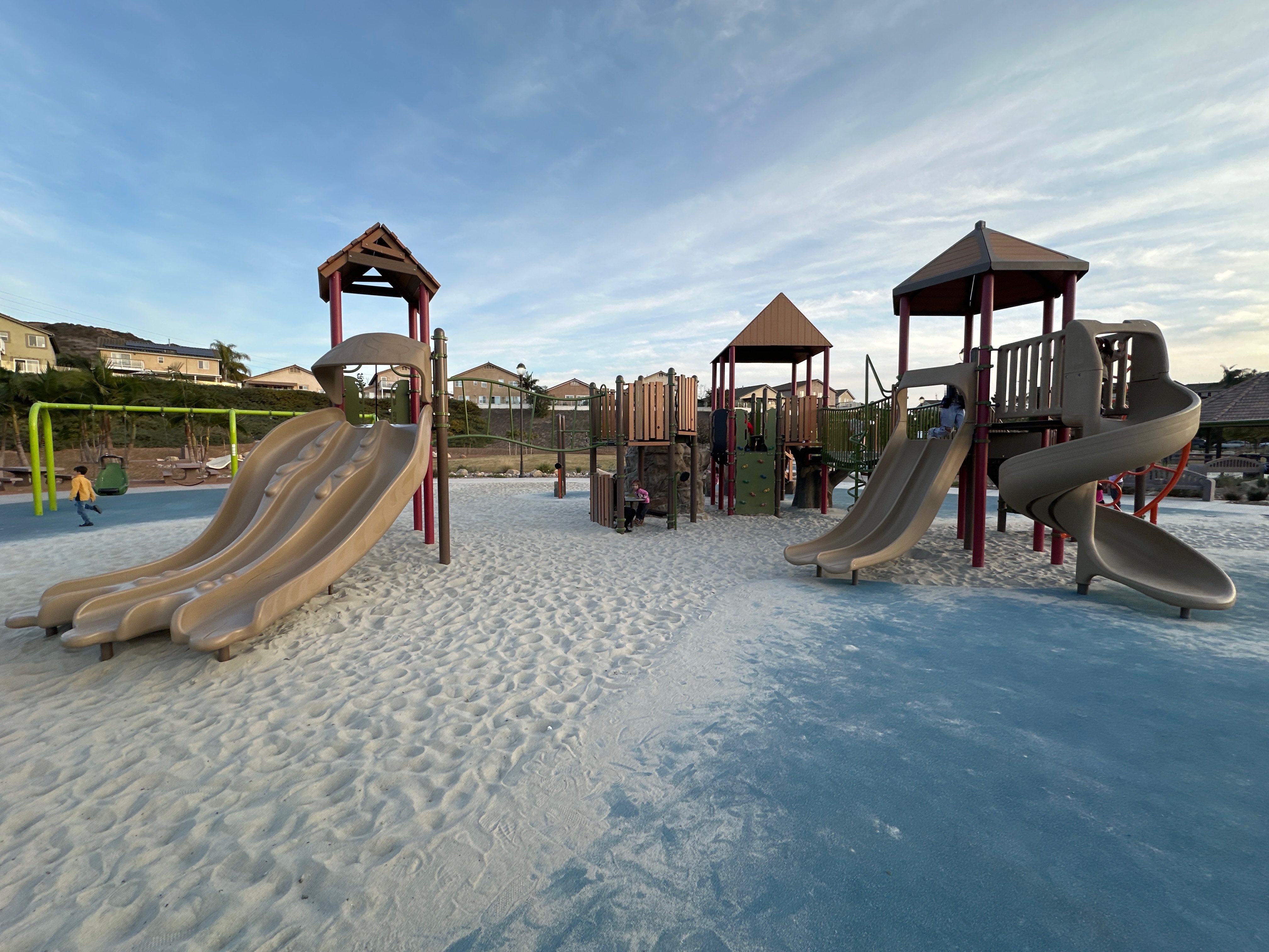 Riviera del Sol Np
