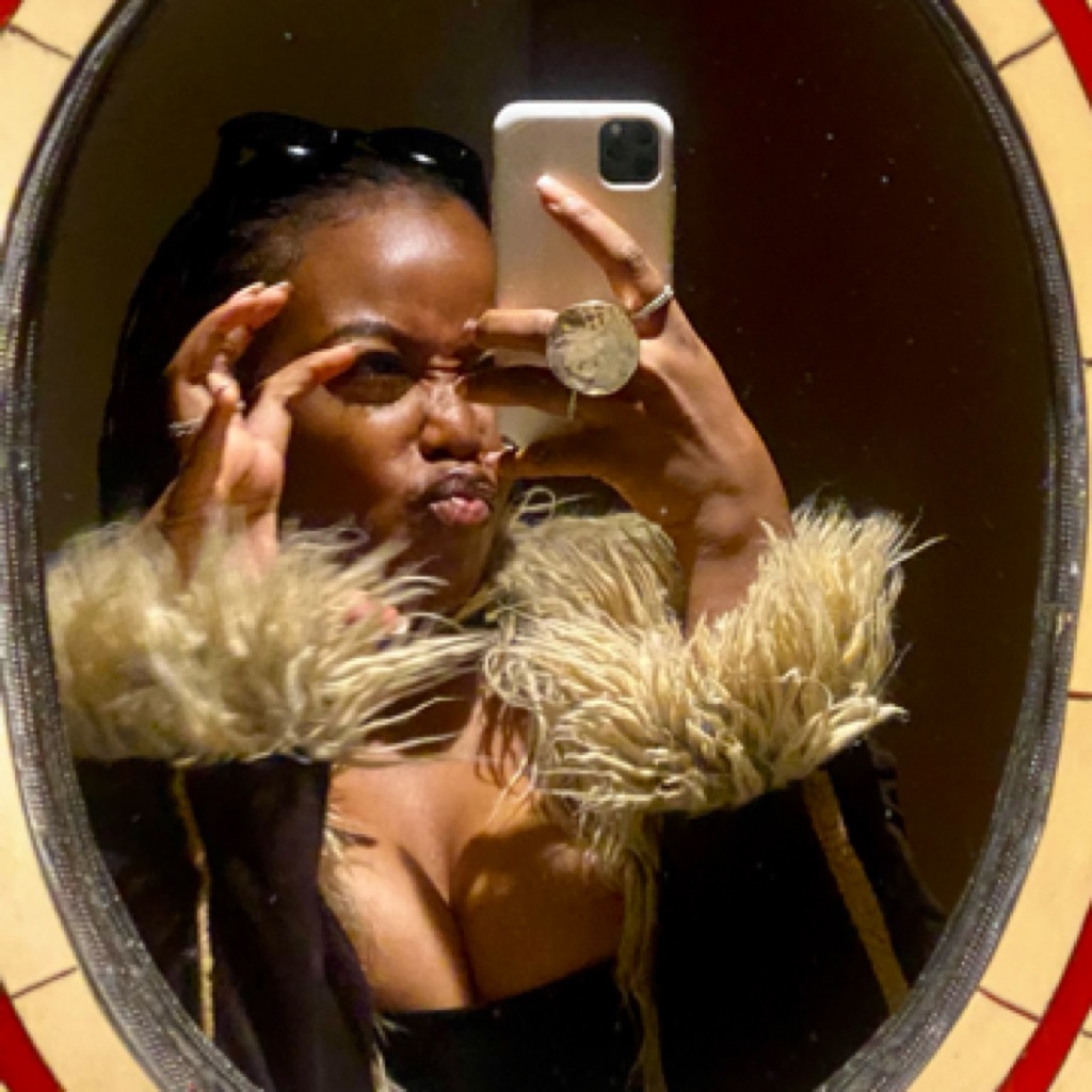 AppleMusic profile picture for @sydz
