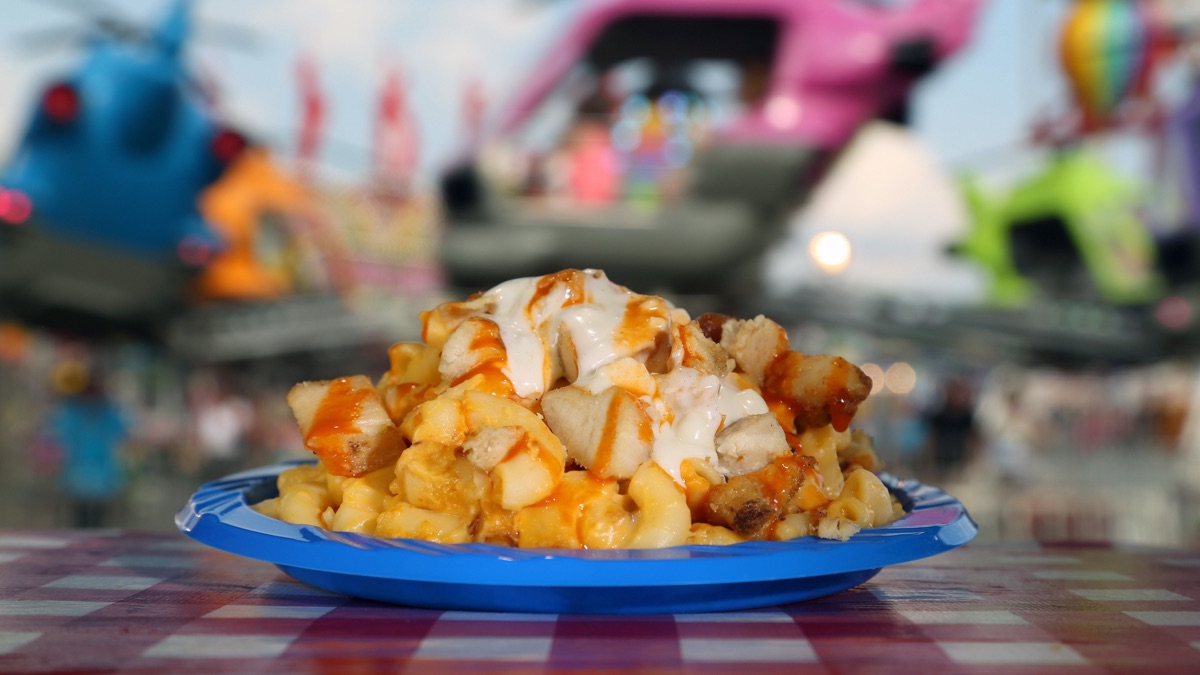 Mac & Cheese and Monster Meat Carnival Eats (Season 3, Episode 7