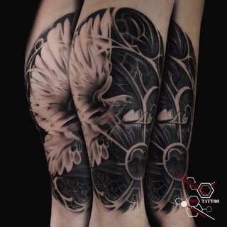 Bee Tattoo studio photo 5