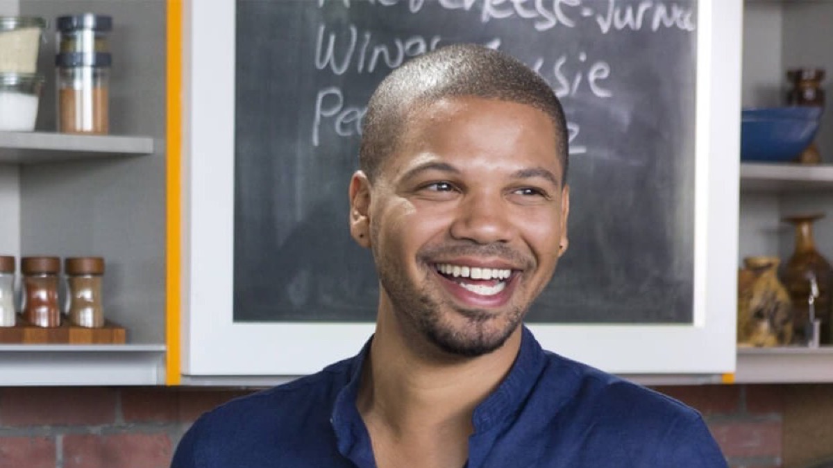 Smollett Eats - Apple TV, image size:1200x675