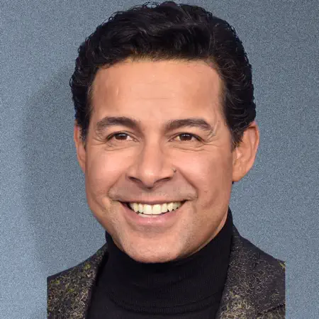 Jon Huertas