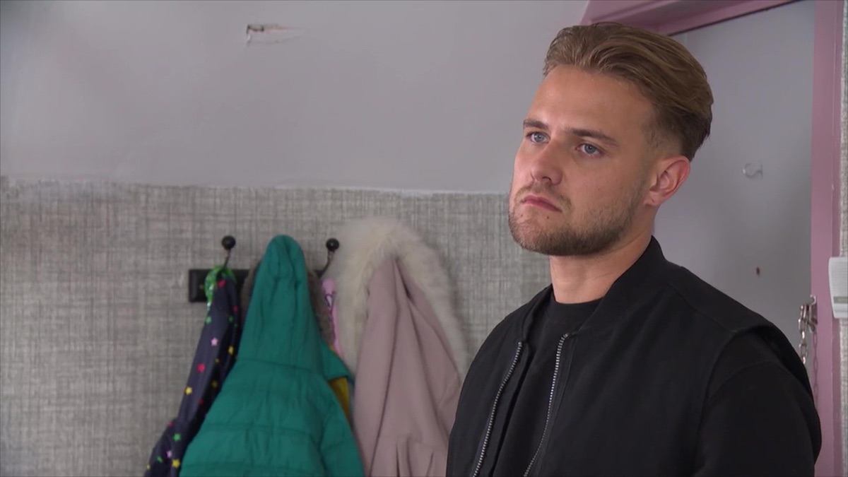 Autumn 2023: Fri 20 Oct - Hollyoaks (Series 29, Episode 213) - Apple TV