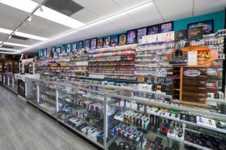 elfbar nachfüll pod läuft aus Elev8 Smoke Shop main image 0