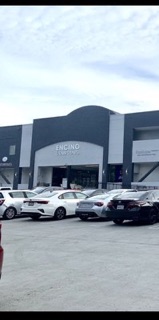 Encino Courtyard
