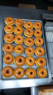 Pam’s Donuts And Ice Cream