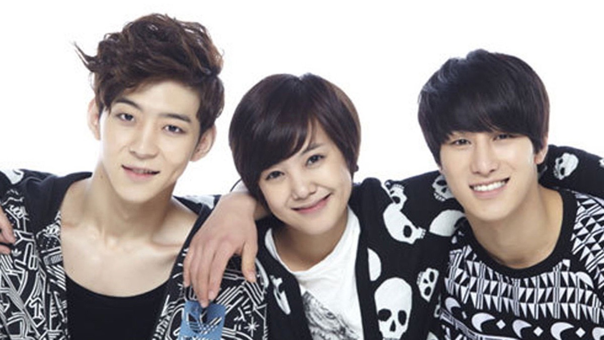 KPOP Extreme Survival Apple TV (UK)