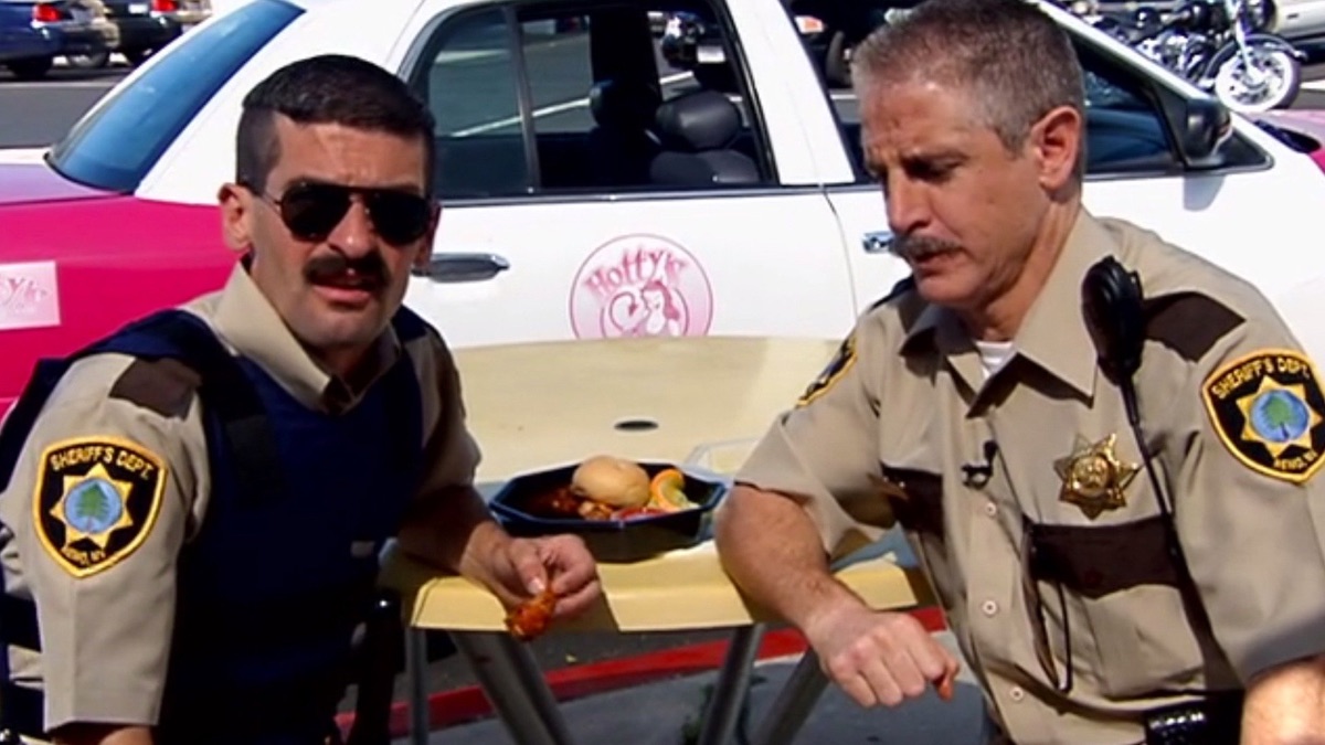 RENO 911! Season 4 - Prime Video