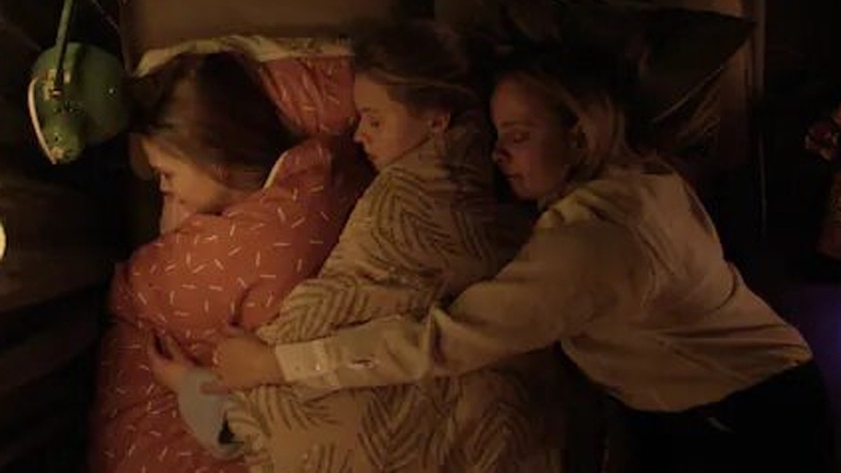 The Kids Are Not Alright - Pørni (Season 3, Episode 5) - Apple TV