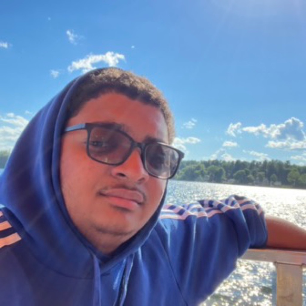 AppleMusic profile picture for @jameal