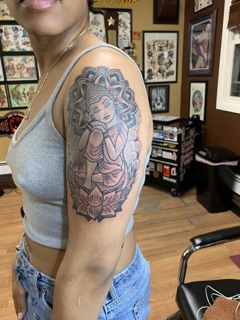 Solid Gold Tattoo tattoo studio in Elmont