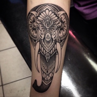 House of Colour Tattoo photo 7