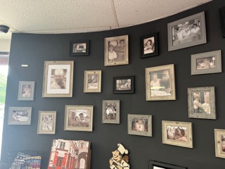 Tony's Pizza Photos