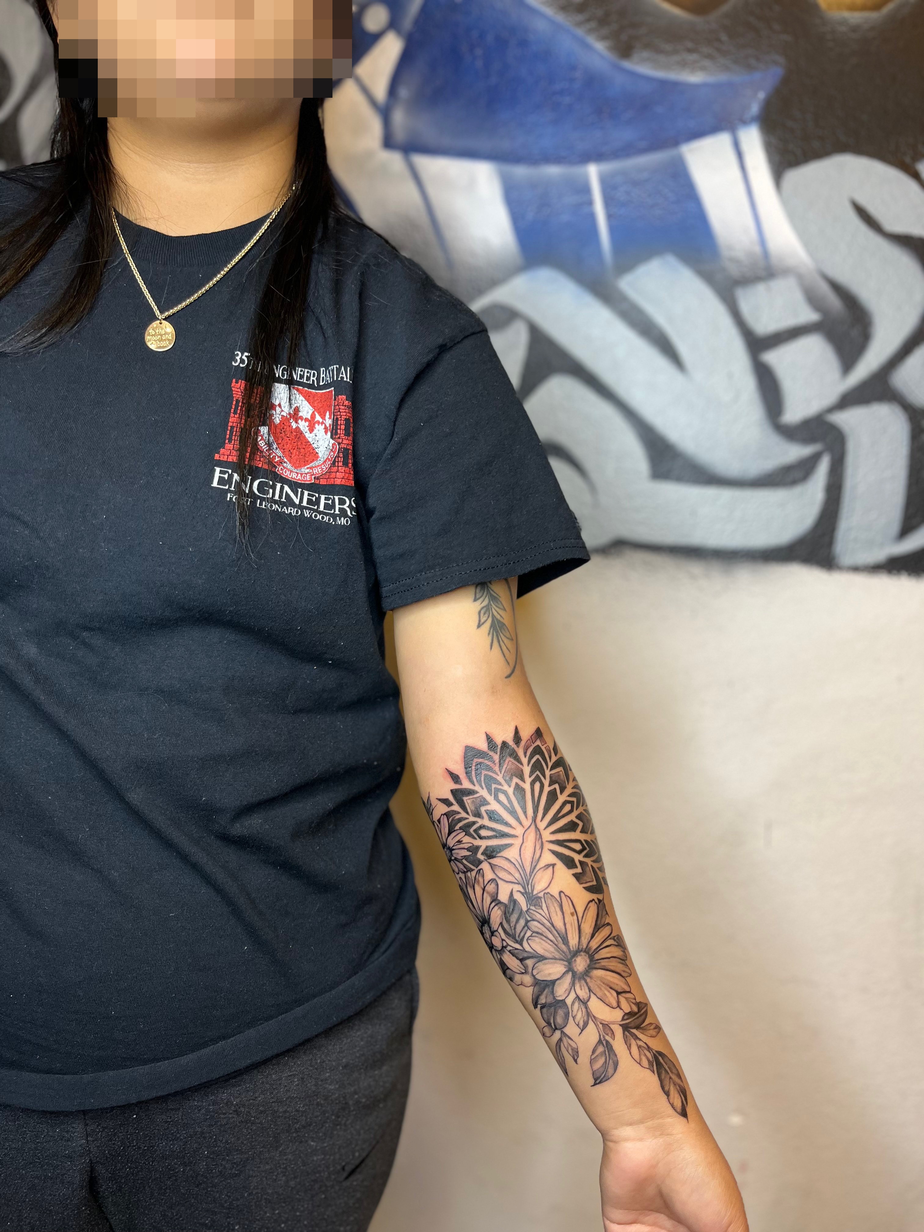 Art in the skin tattoo shop 