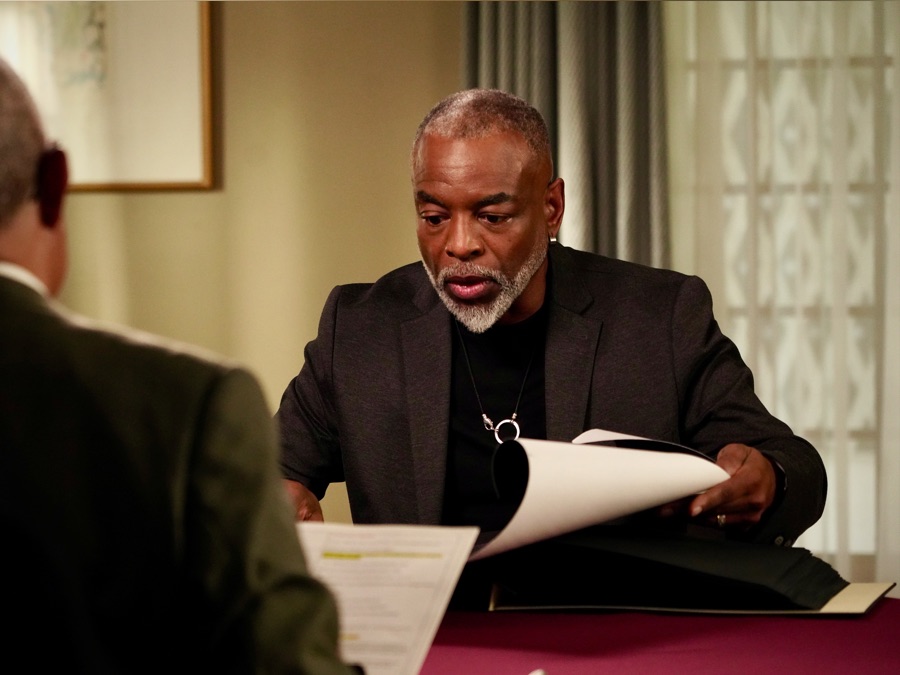 Finding Your Roots With Henry Louis Gates, Jr. Apple TV (AU)