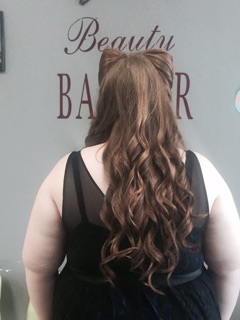 New Century Beauty Salon