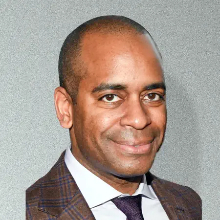 Daniel Breaker