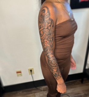 Sombra Tattoo