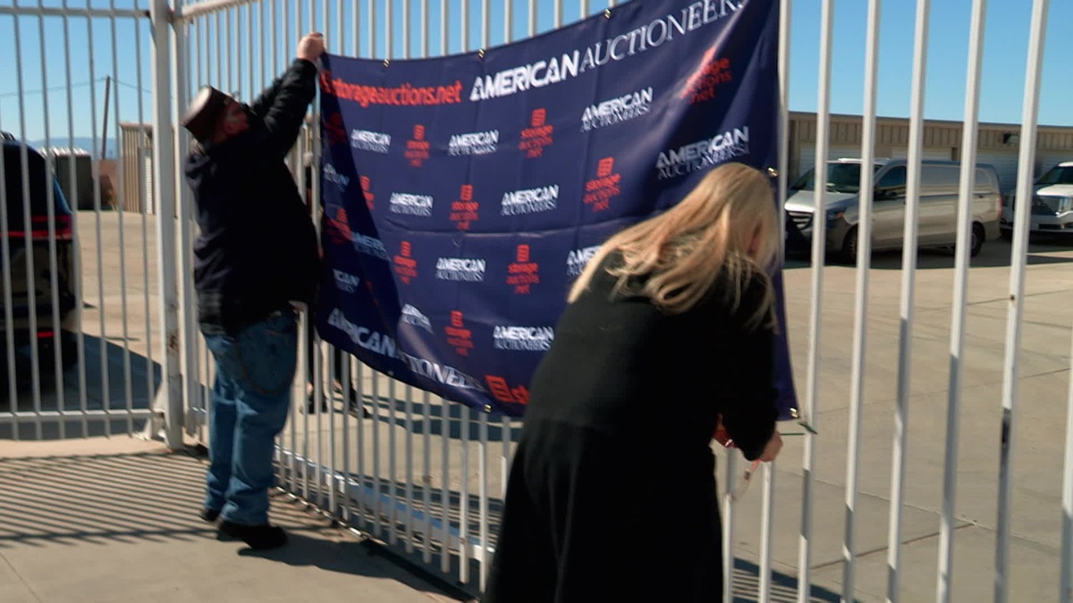 I Love Lupe! - Storage Wars (Season 15, Episode 5) - Apple TV