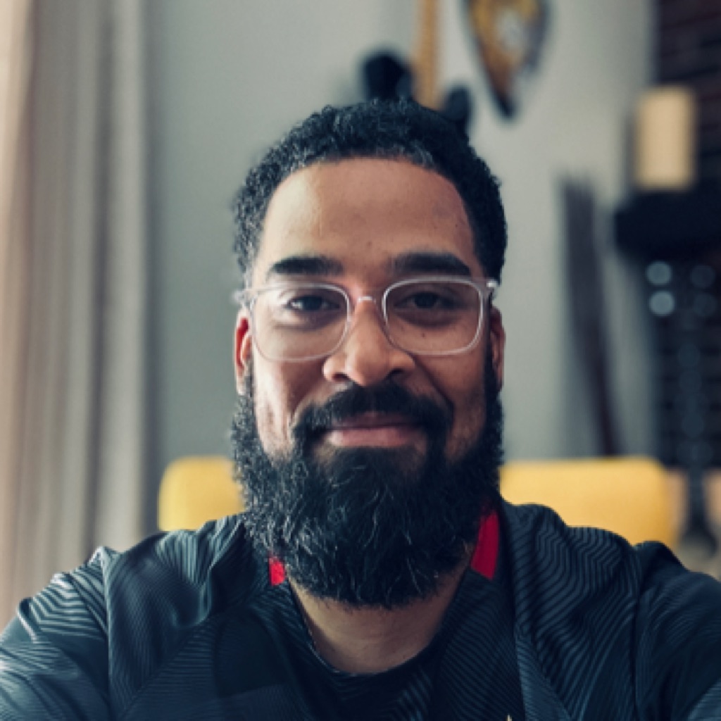 AppleMusic profile picture for @booker