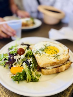 CommonWealth Coffeehouse & Bakery