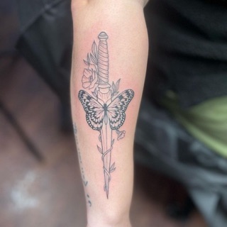 Art Club Tattoo and Piercing tattoo studio photo