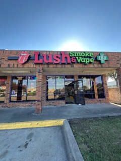 lush smoke and vape Ultra main image 0